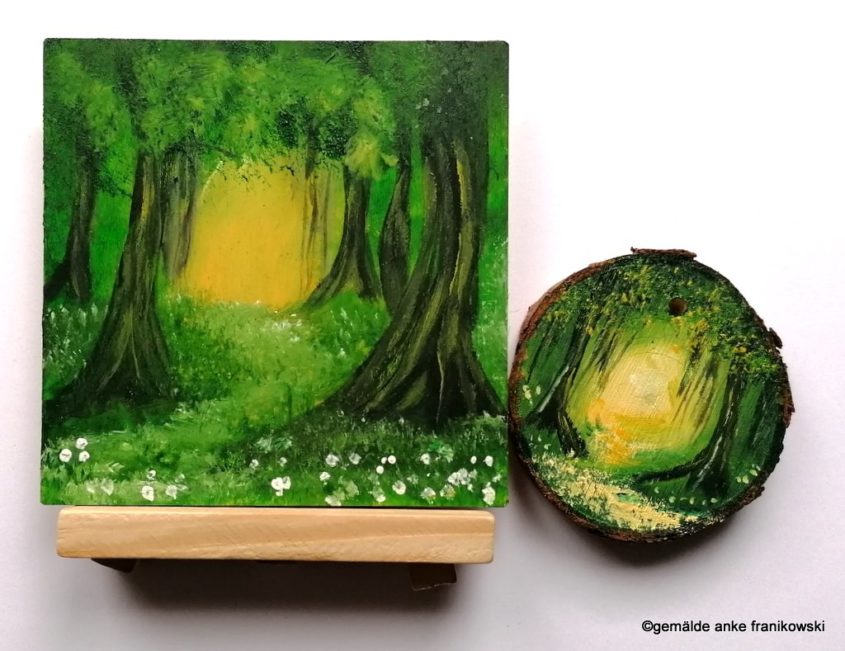 Der Wald der weisen Bäume, Gemälde auf Holz mit Acryl + Holzscheibe -Geschenkset